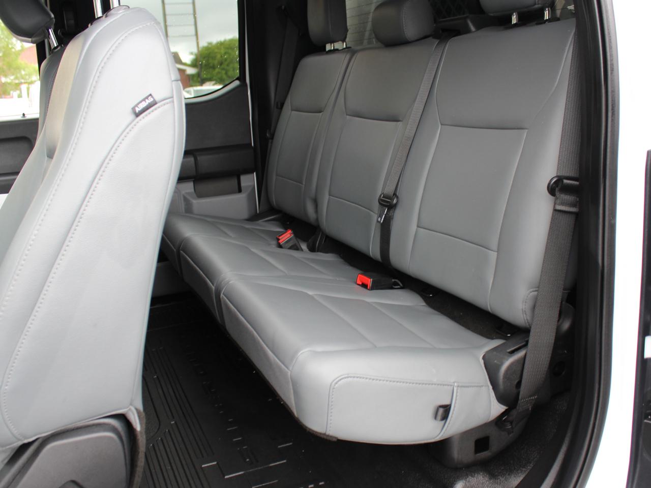 Ford F-350 SD XL SuperCab Long Bed 4WD 2023