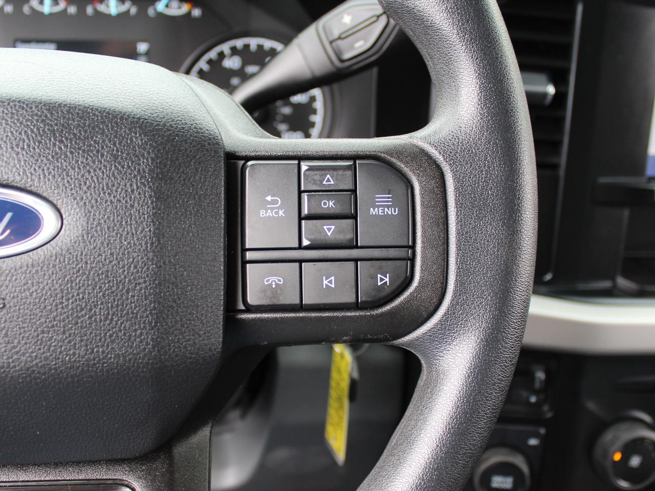 Ford F-350 SD XL SuperCab Long Bed 4WD 2023