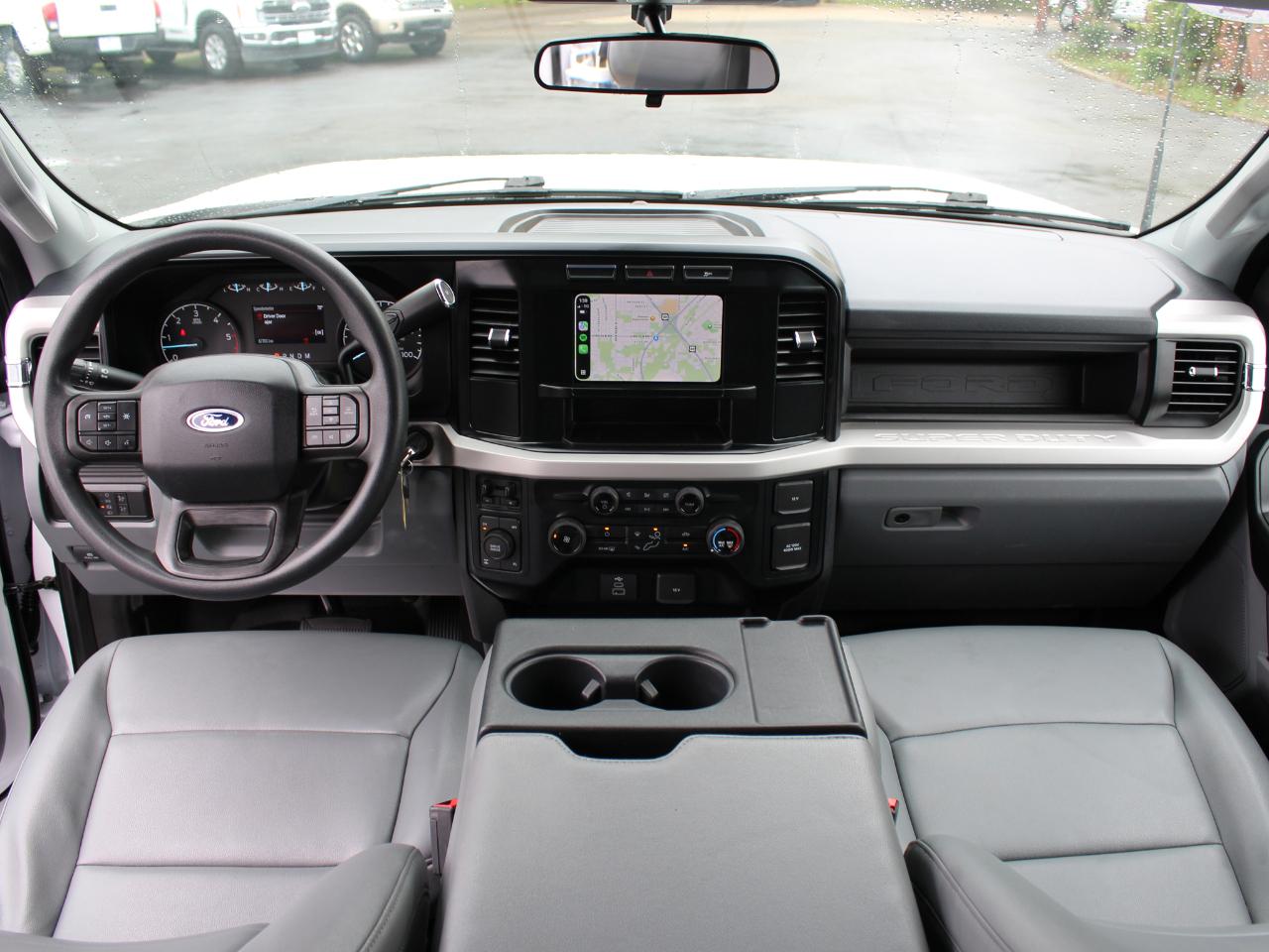 Ford F-350 SD XL SuperCab Long Bed 4WD 2023