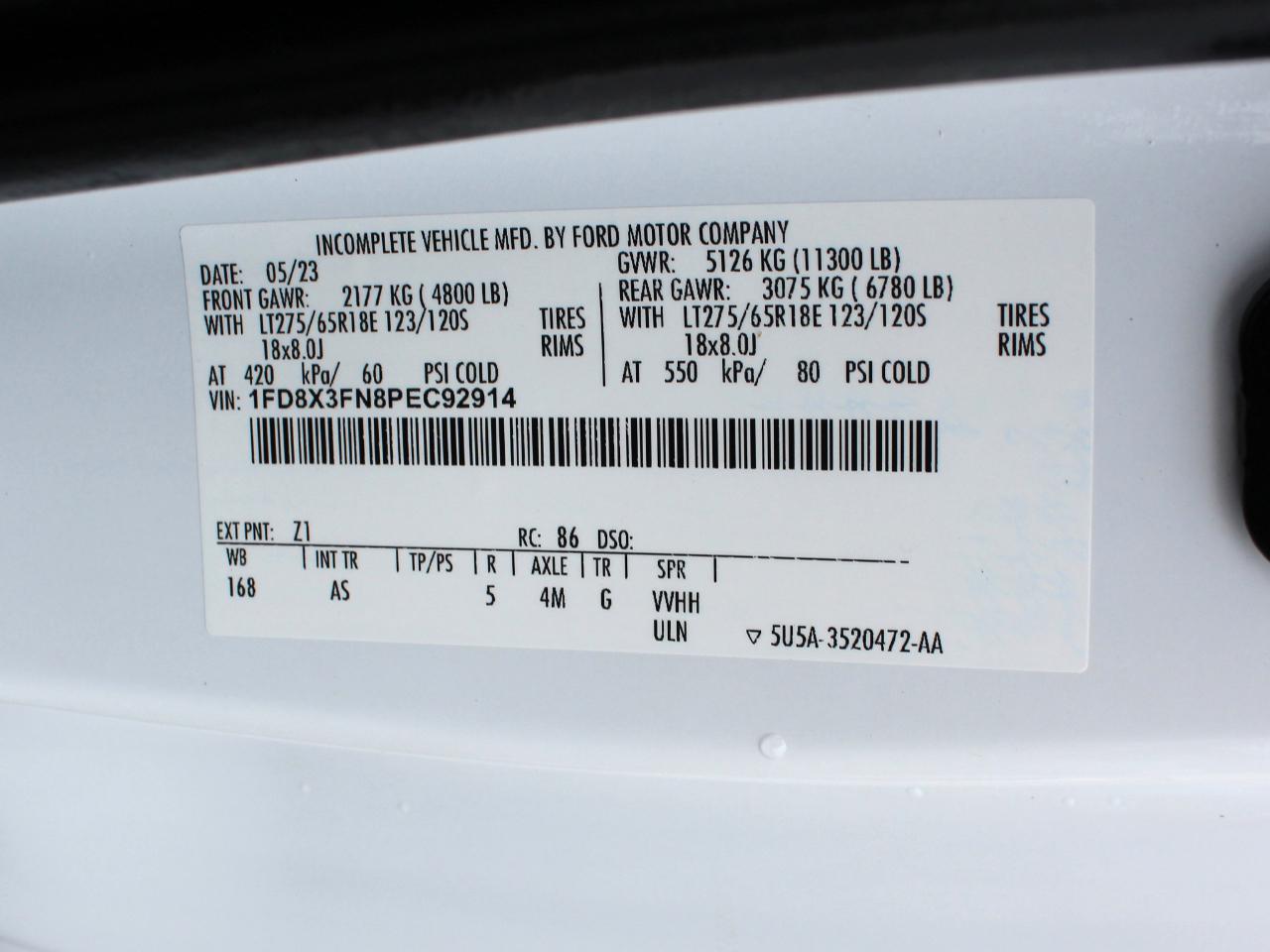 Ford F-350 SD XL SuperCab Long Bed 4WD 2023