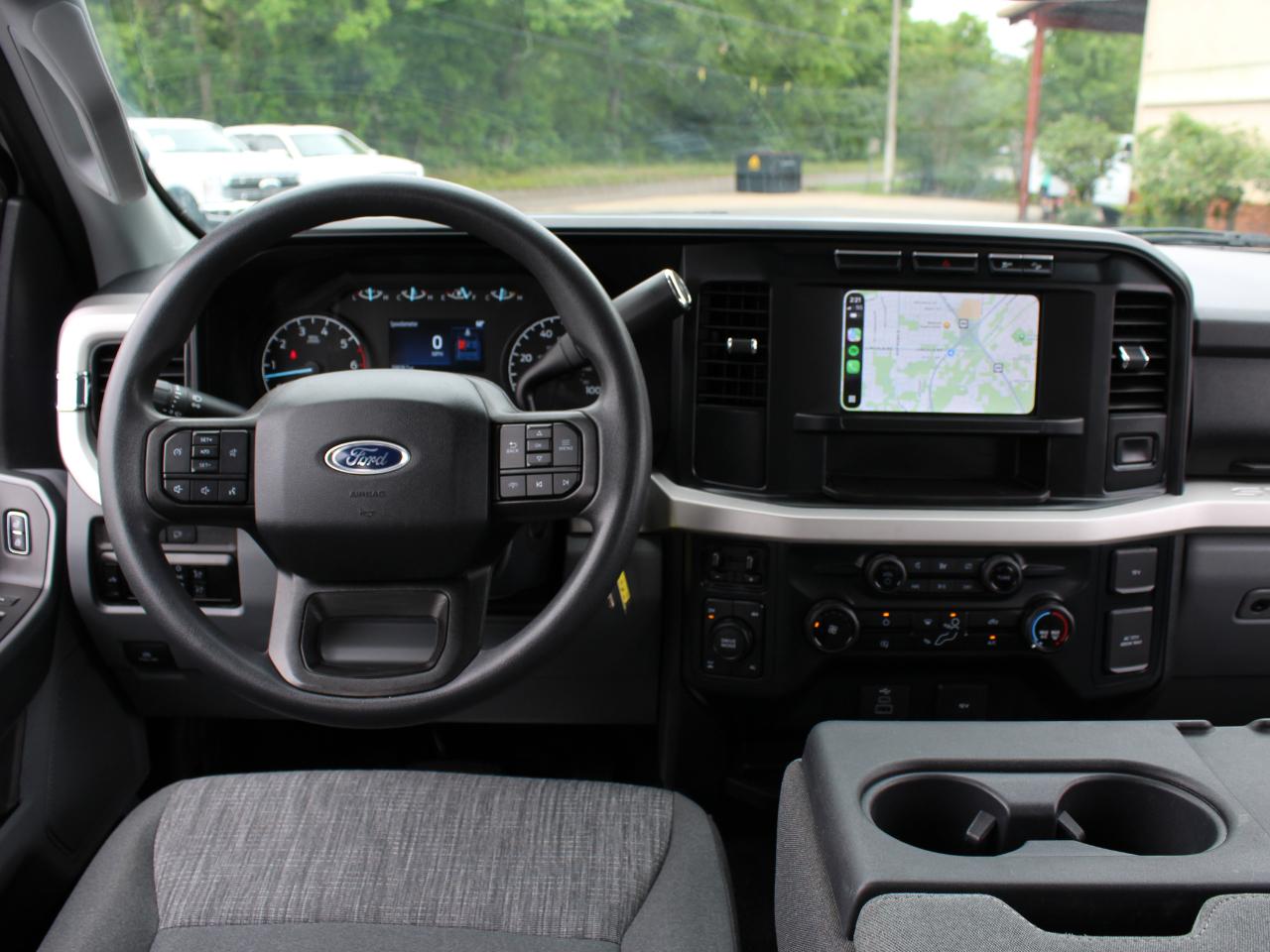 Ford F-350 SD XLT Crew Cab Long Bed 4WD 2023