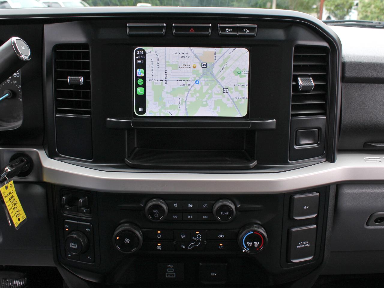 Ford F-350 SD XLT Crew Cab Long Bed 4WD 2023