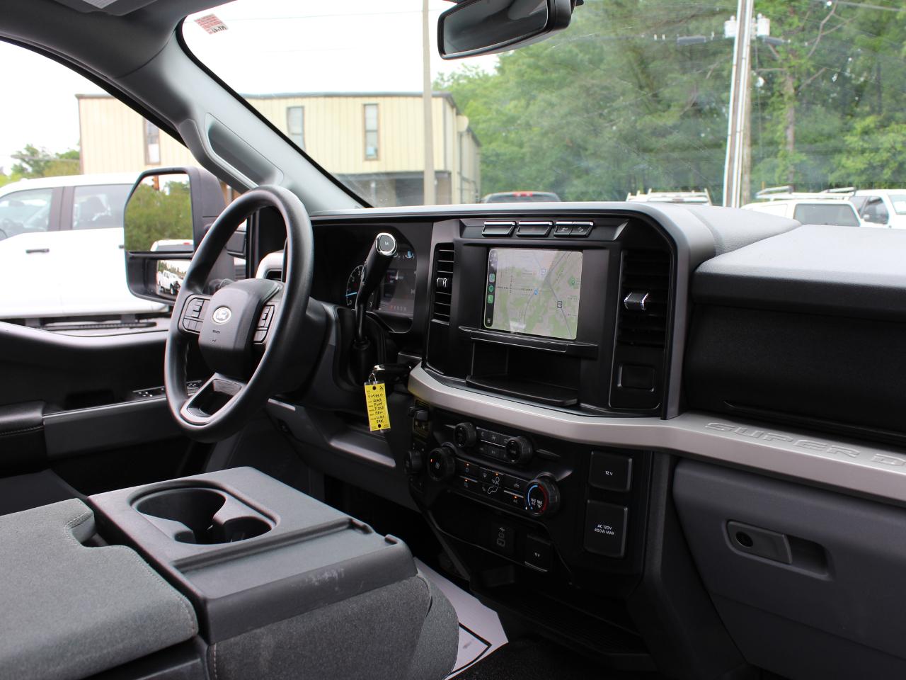 Ford F-350 SD XLT Crew Cab Long Bed 4WD 2023