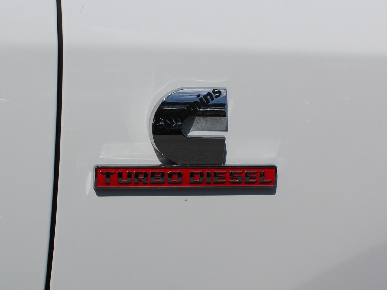 RAM 2500 Tradesman Crew Cab LWB 4WD 2024