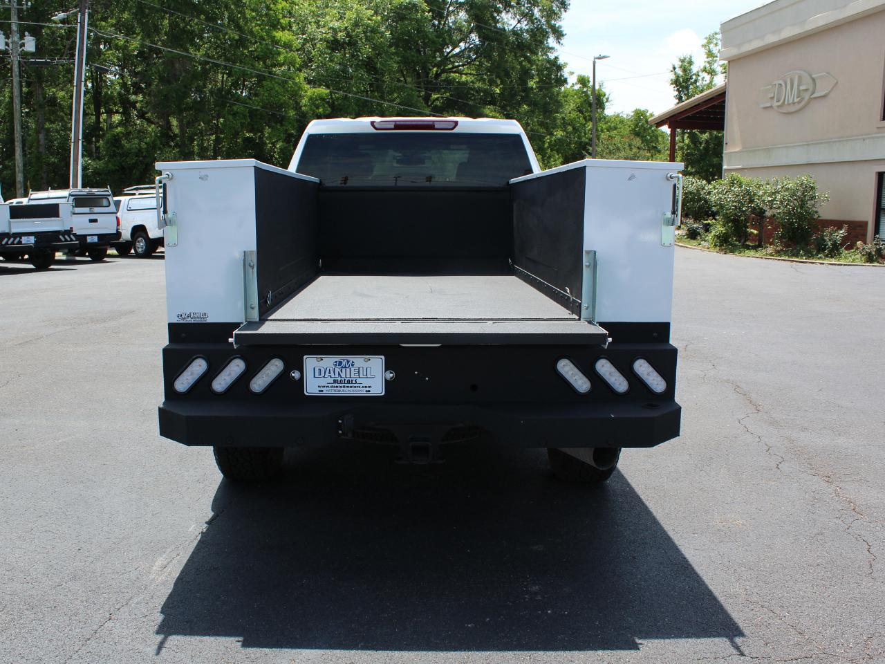 Chevrolet Silverado 2500HD Custom Crew Cab Long Box 4WD 2025