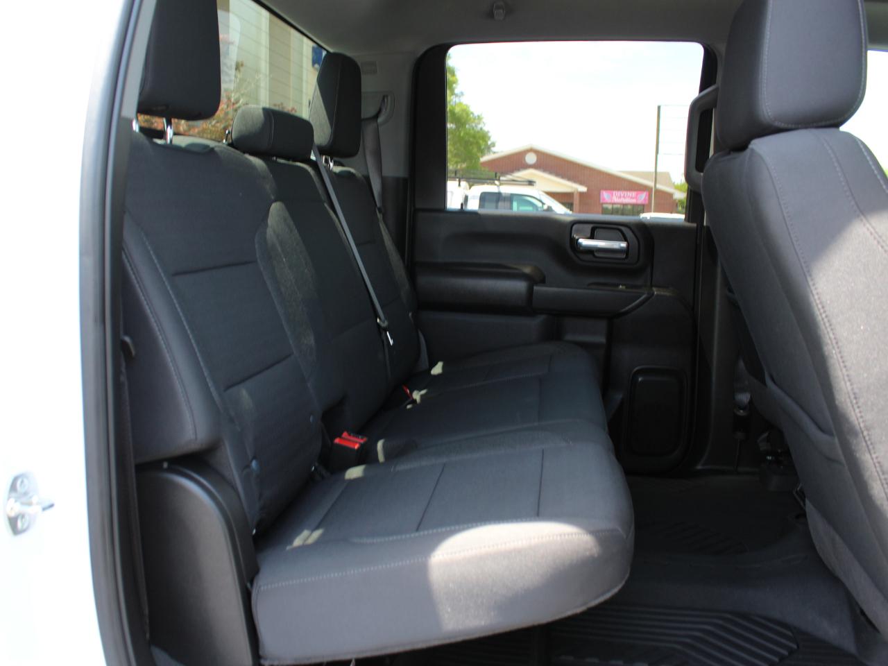 Chevrolet Silverado 2500HD Custom Crew Cab Long Box 4WD 2025