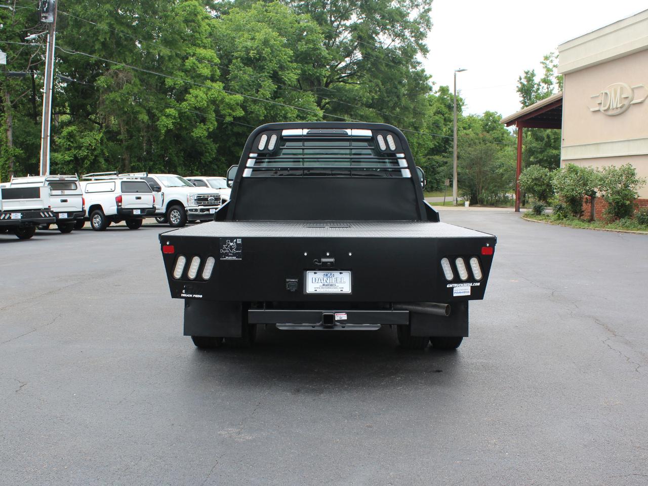 Ford F-350 SD XL Crew Cab Long Bed DRW 4WD 2024