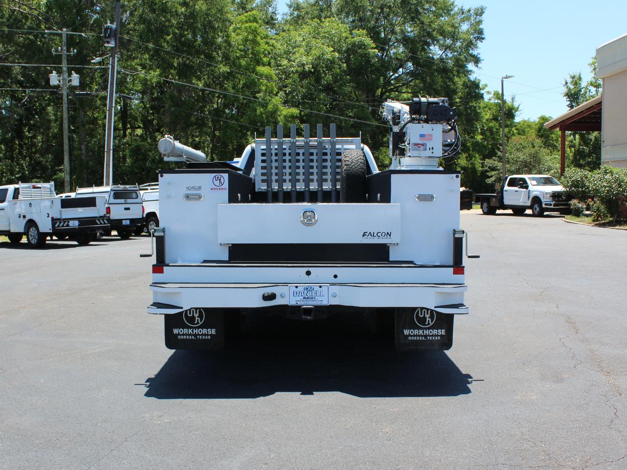 Ford F-350 SD XL Crew Cab Long Bed DRW 4WD 2024