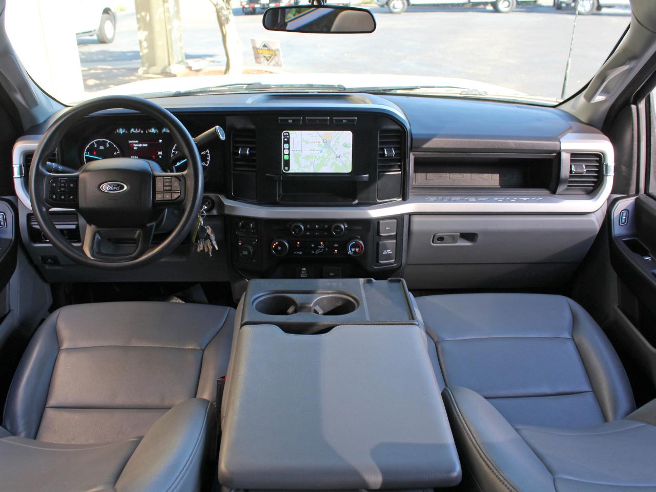 Ford F-350 SD XL Crew Cab Long Bed DRW 4WD 2024