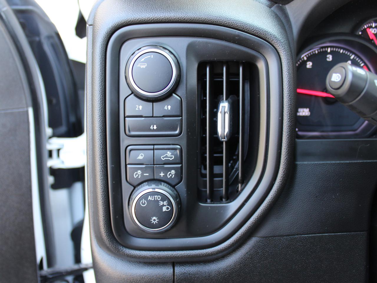 Chevrolet Silverado 2500HD Work Truck Crew Cab Long Box 4WD 2024
