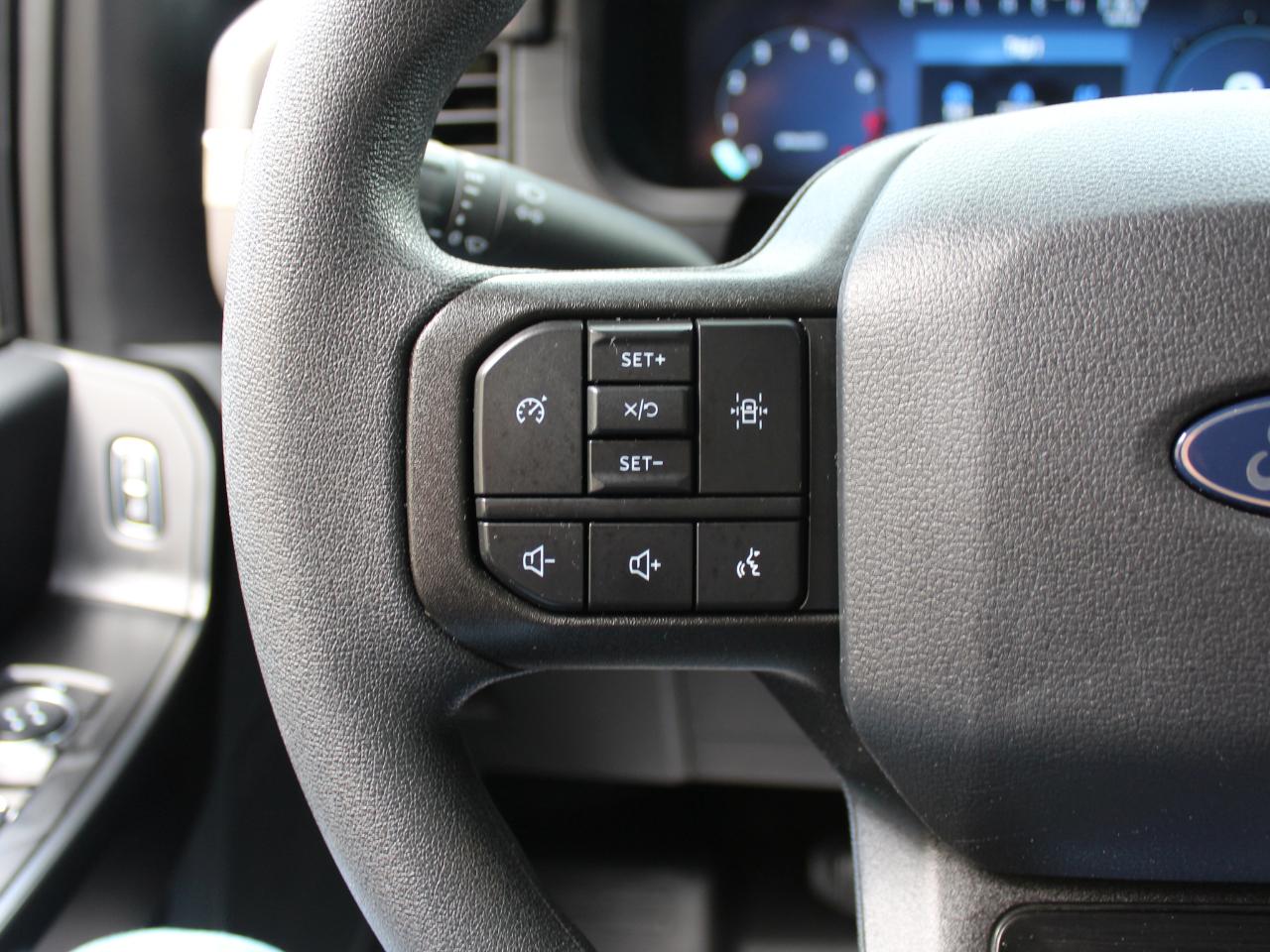 Ford F-150 XL SuperCrew 6.5 ft. 4WD 2024