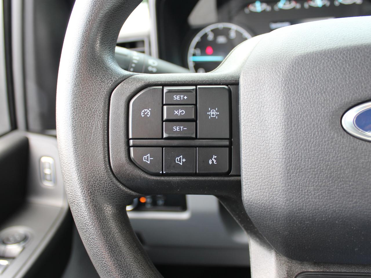 Ford F-450 SD Regular Cab DRW 4WD 2024