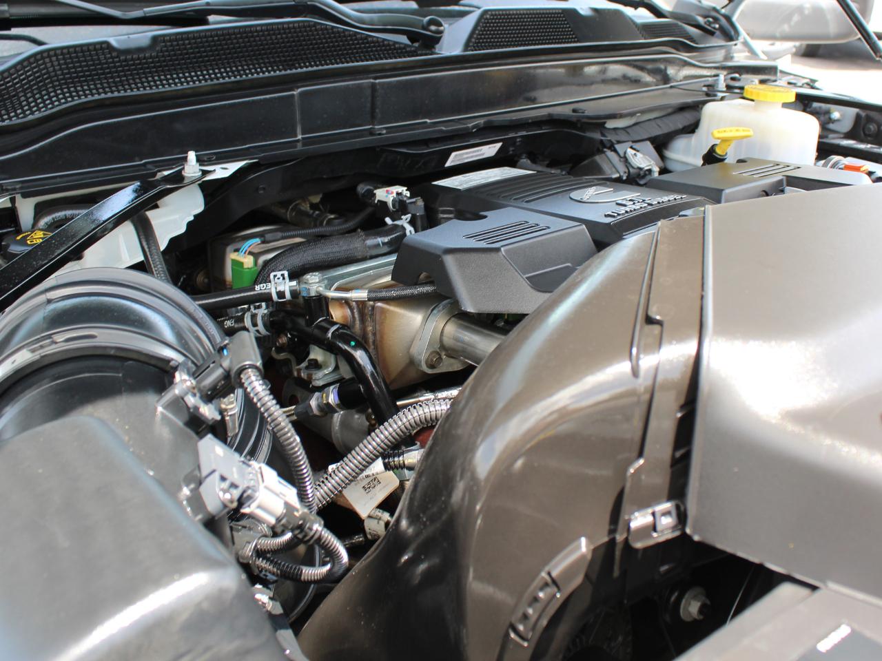RAM 5500 Crew Cab LWB 4WD DRW 2024