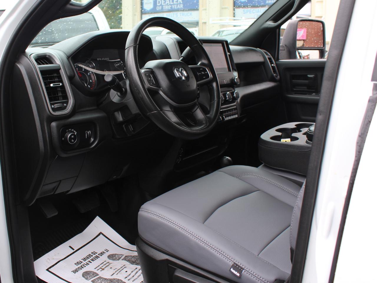 RAM 5500 Crew Cab LWB 4WD DRW 2024