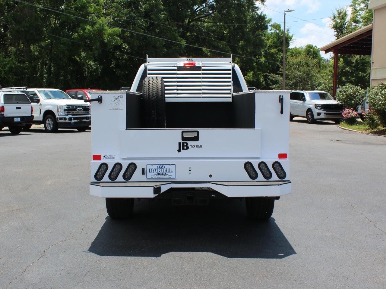 Ford F-350 SD XLT Crew Cab Long Bed 4WD 2025