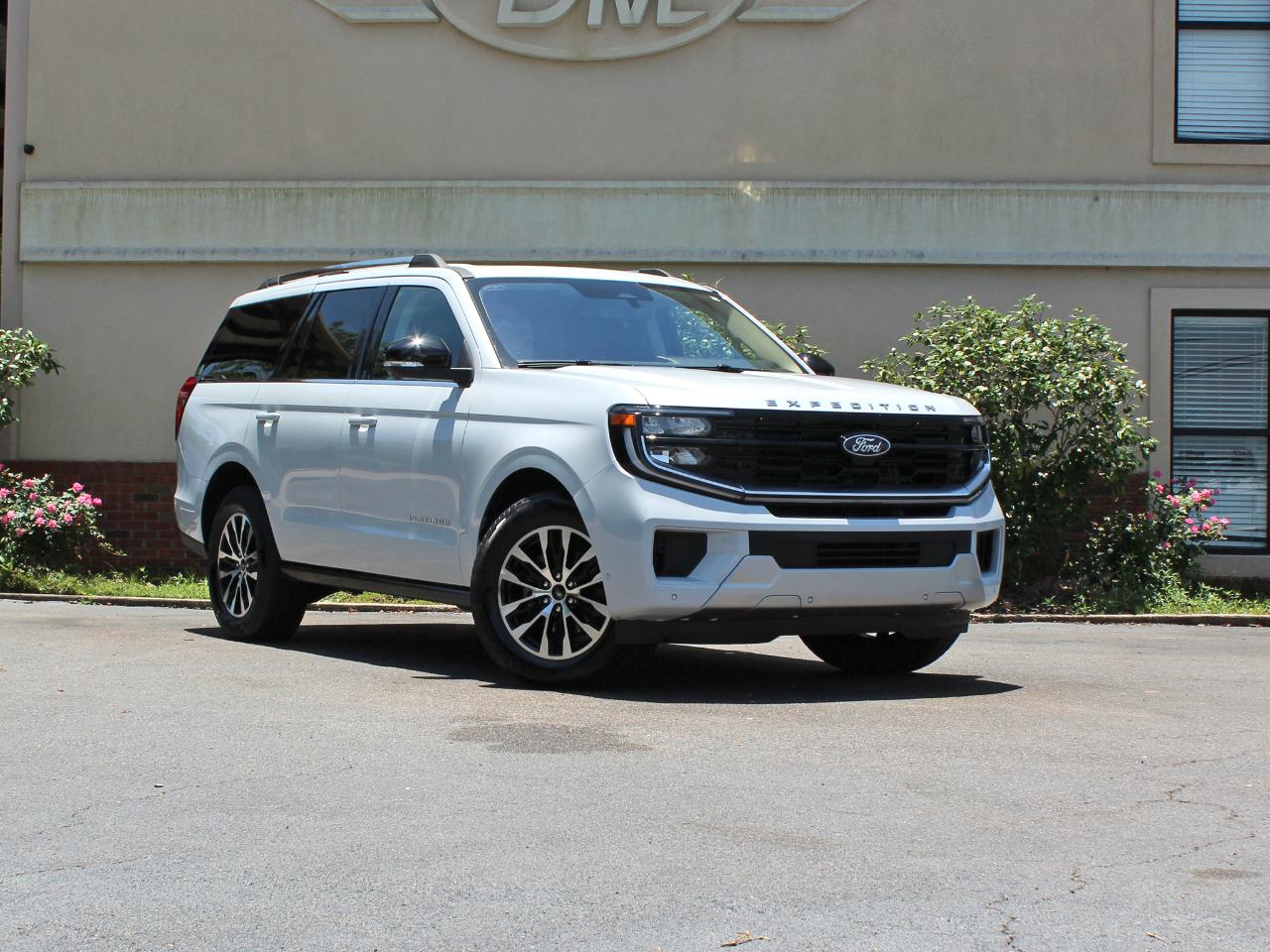 Ford Expedition Platinum 4WD 2025