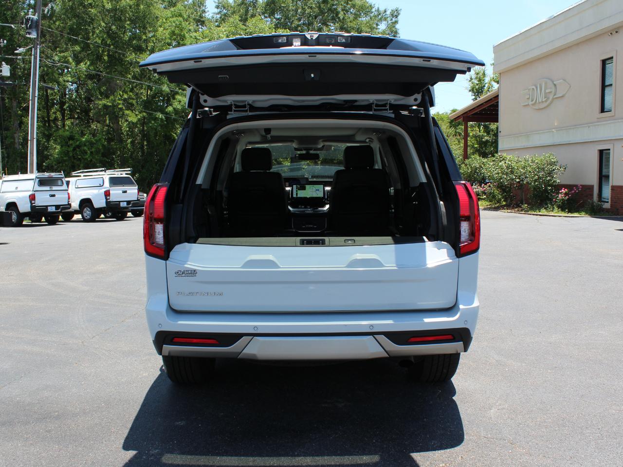 Ford Expedition Platinum 4WD 2025