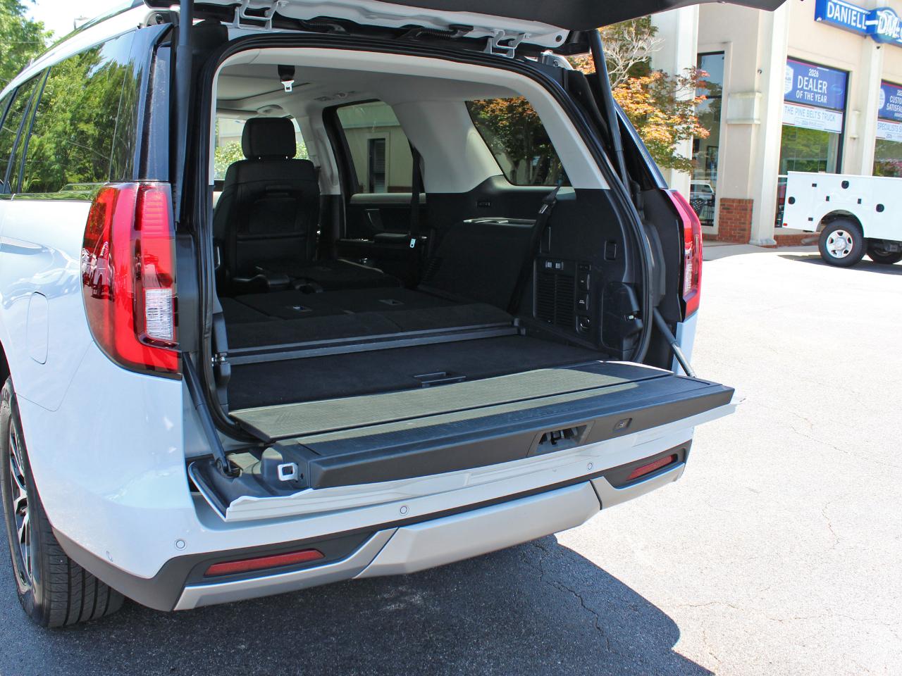 Ford Expedition Platinum 4WD 2025