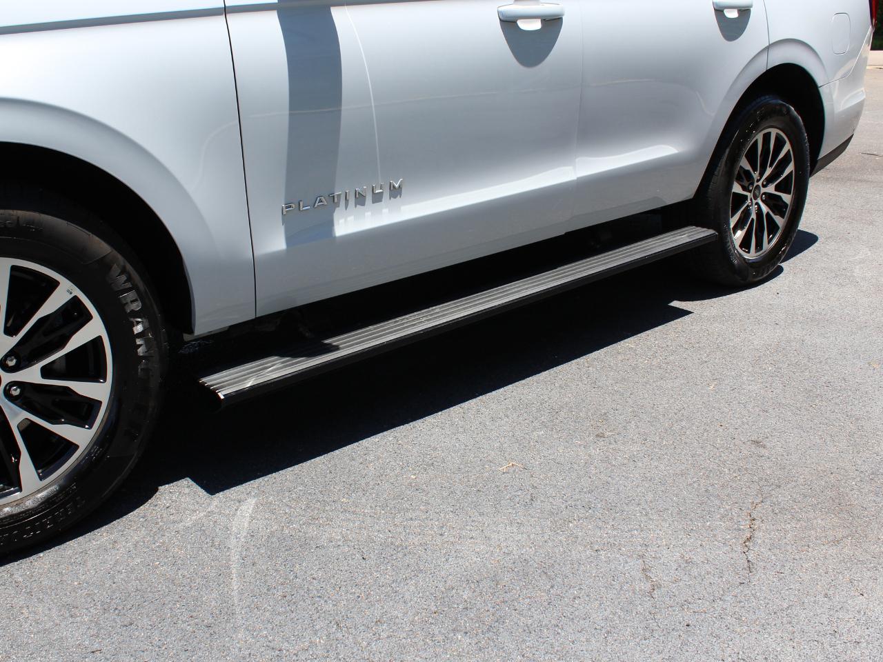 Ford Expedition Platinum 4WD 2025