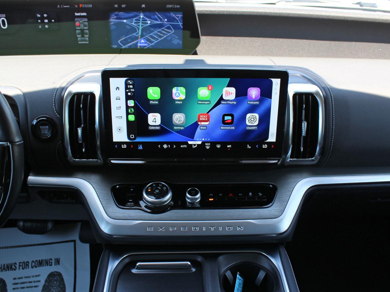 Ford Expedition Platinum 4WD 2025