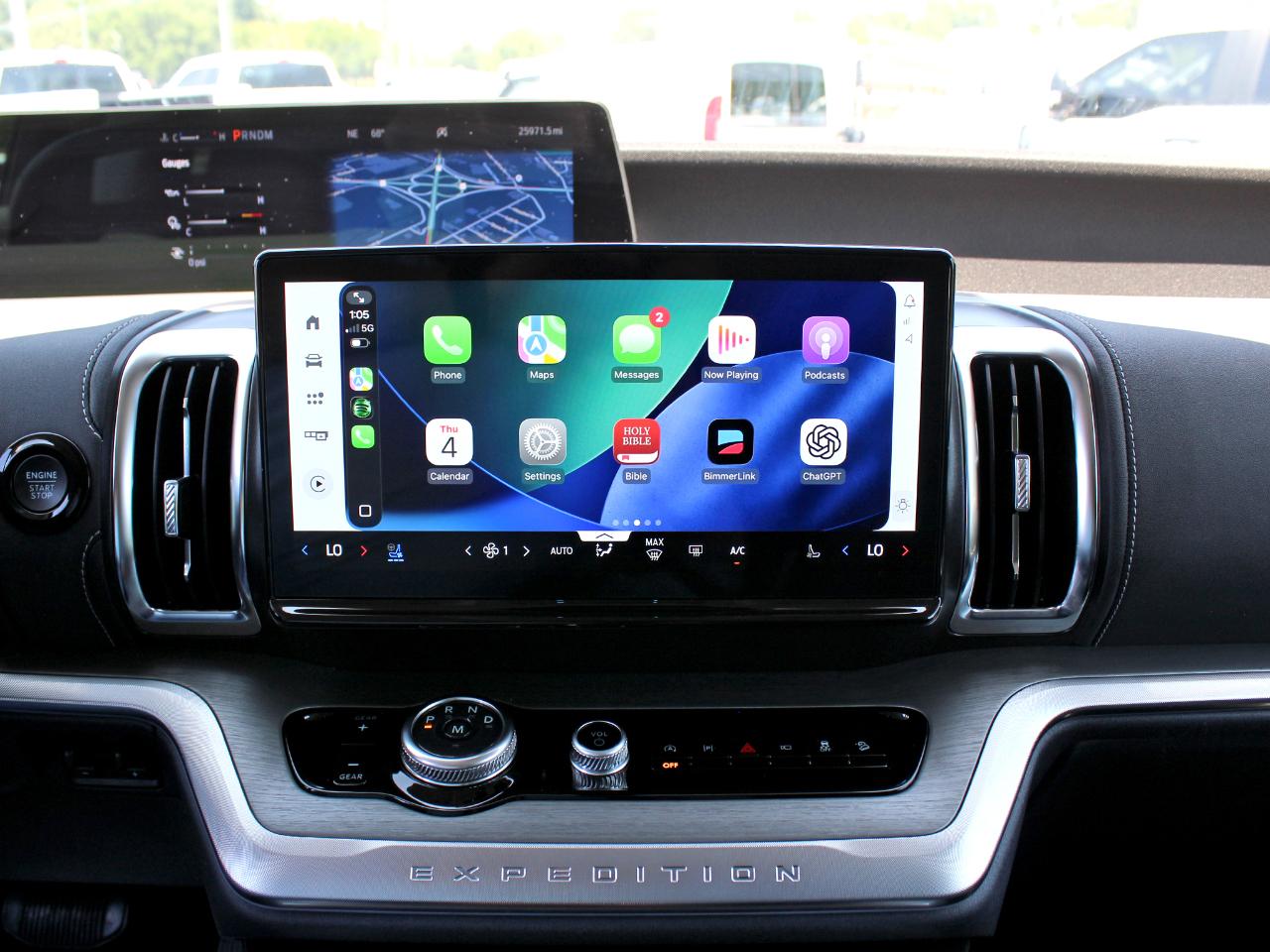 Ford Expedition Platinum 4WD 2025