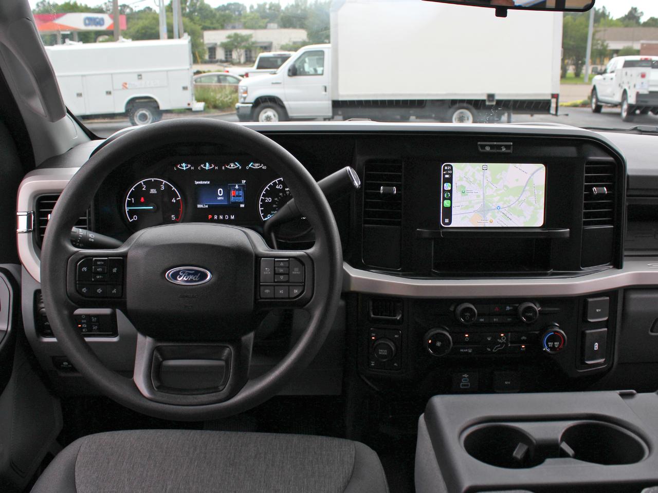 Ford F-250 SD XL Crew Cab Long Bed 4WD 2025