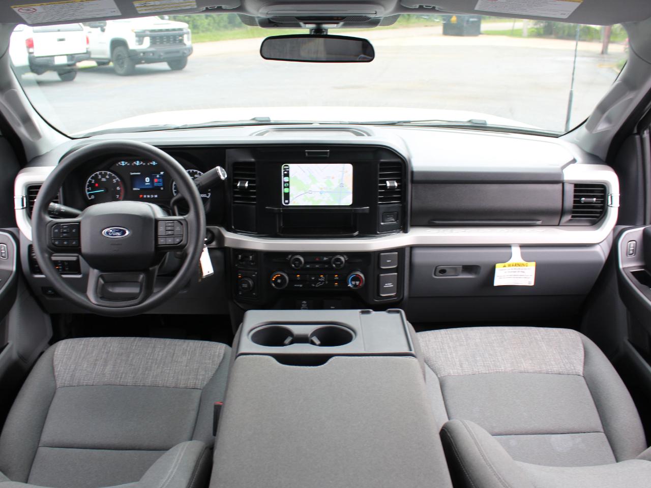 Ford F-350 SD XLT Crew Cab Long Bed DRW 4WD 2025