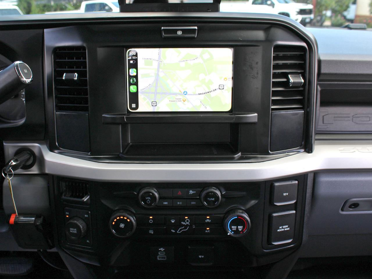 Ford F-350 SD XL Crew Cab Long Bed DRW 4WD 2025