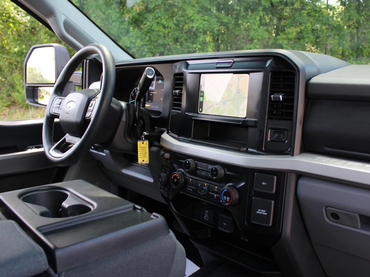 Ford F-350 SD XLT Crew Cab Long Bed 4WD 2025