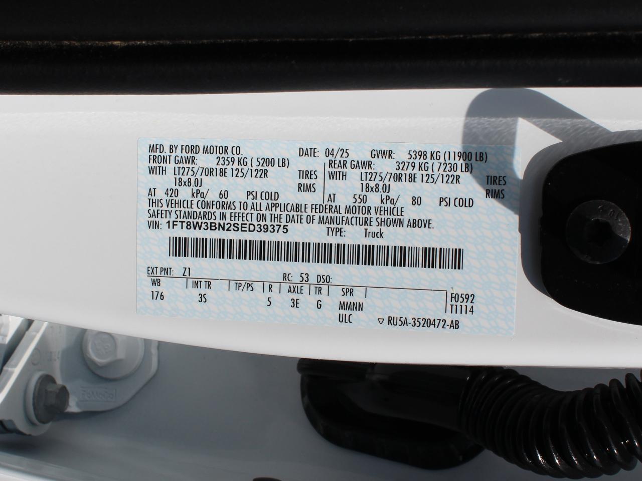 Ford F-350 SD XLT Crew Cab Long Bed 4WD 2025