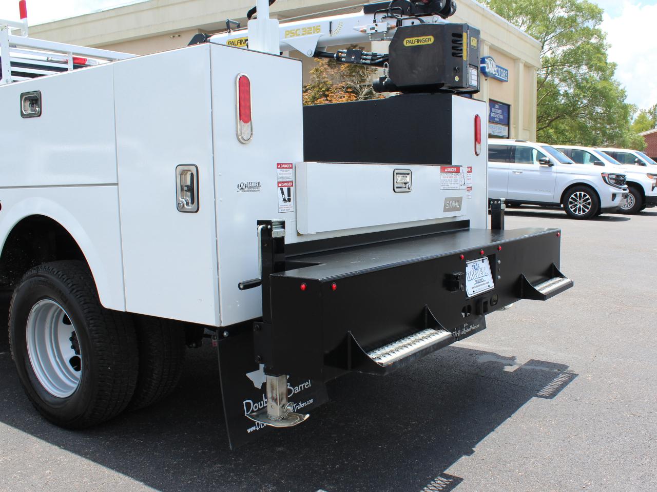 Ford F-350 SD XLT Crew Cab Long Bed DRW 4WD 2025