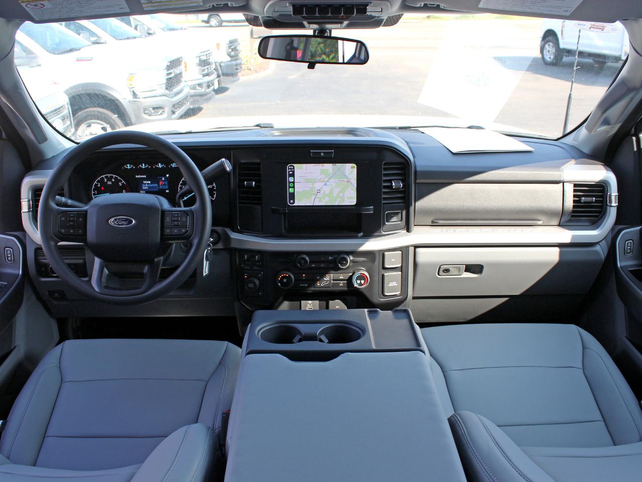 Ford F-350 SD XLT Crew Cab Long Bed DRW 4WD 2025