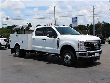 2025 Ford F-350 SD XLT Crew Cab Long Bed DRW 4WD