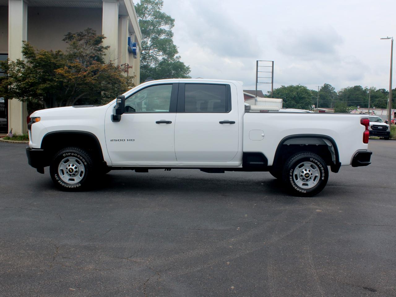 Chevrolet Silverado 2500HD Work Truck Crew Cab Short Box 2WD 2022