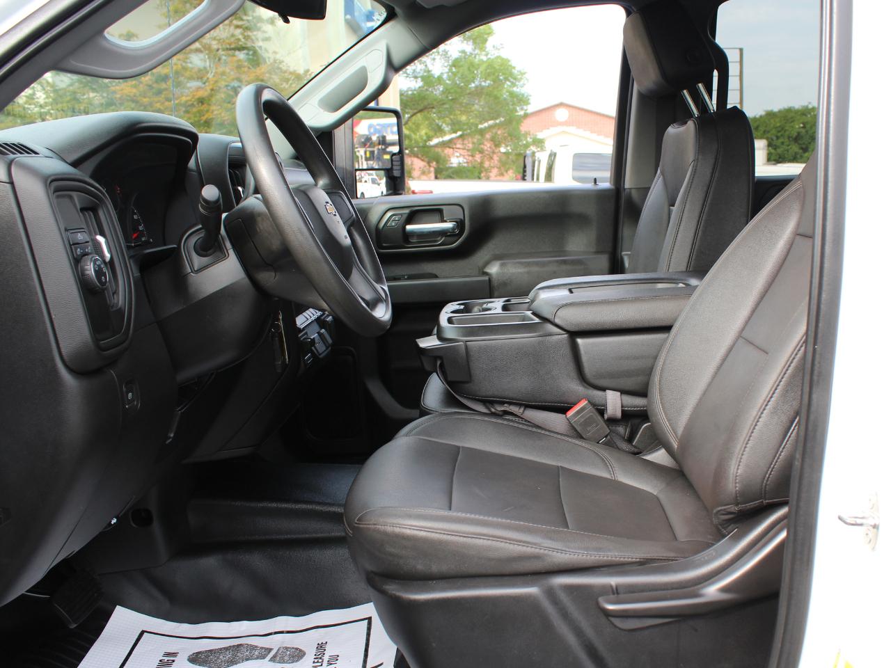 Chevrolet Silverado 2500HD Work Truck Crew Cab Short Box 2WD 2022