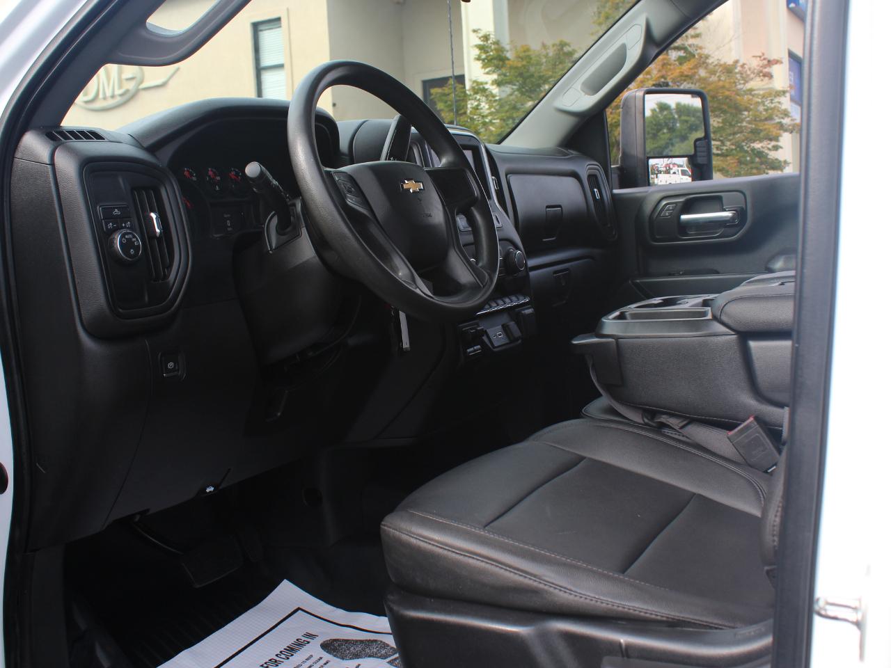 Chevrolet Silverado 2500HD Work Truck Crew Cab Short Box 2WD 2022