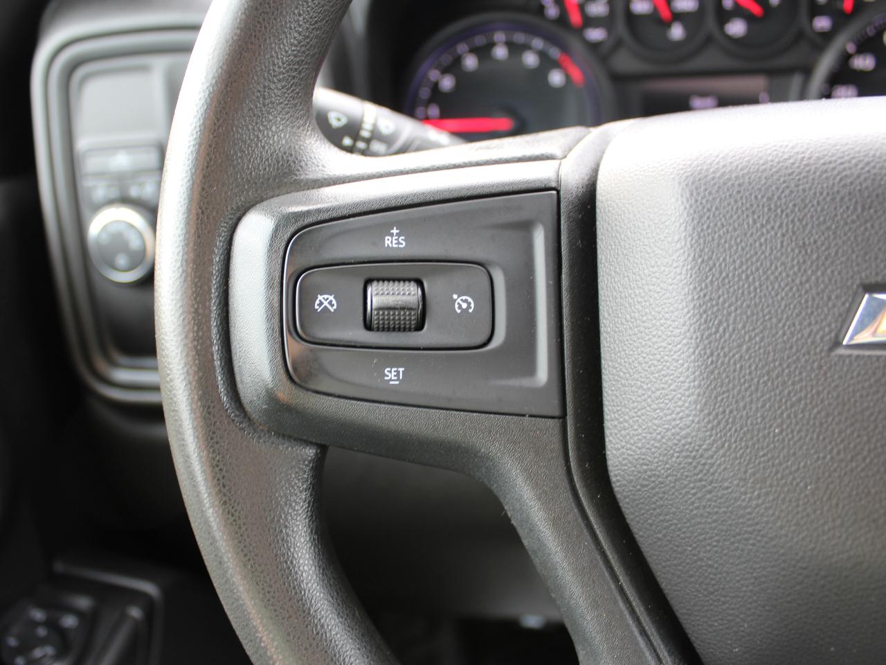 Chevrolet Silverado 2500HD Work Truck Crew Cab Short Box 2WD 2022