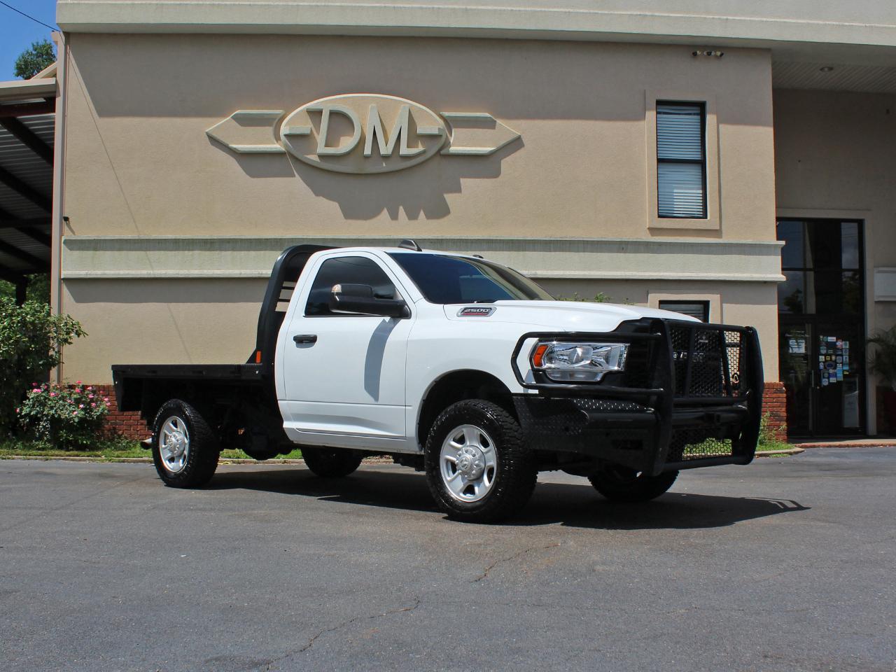 RAM 2500 Tradesman Regular Cab 4WD 2022