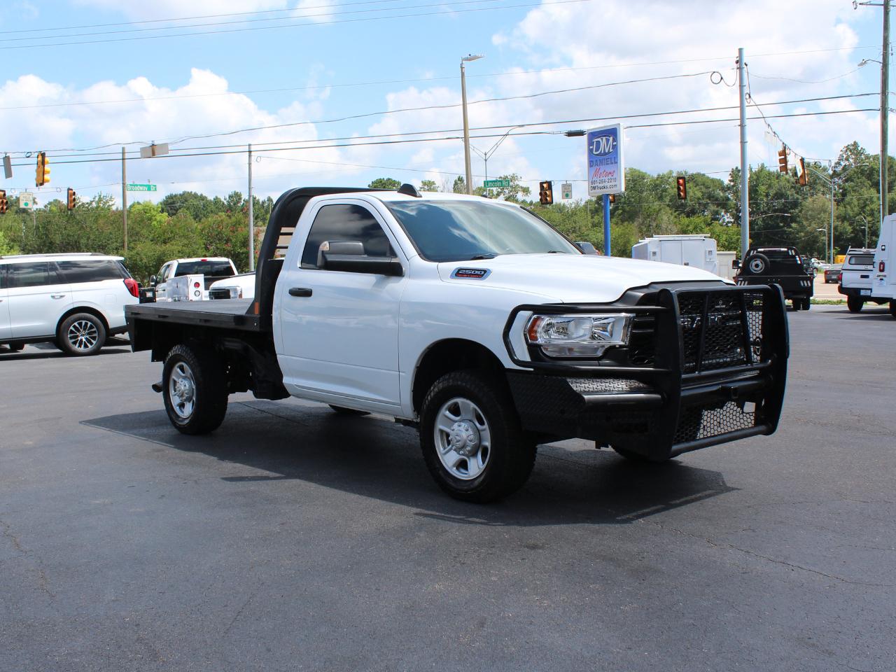 RAM 2500 Tradesman Regular Cab 4WD 2022