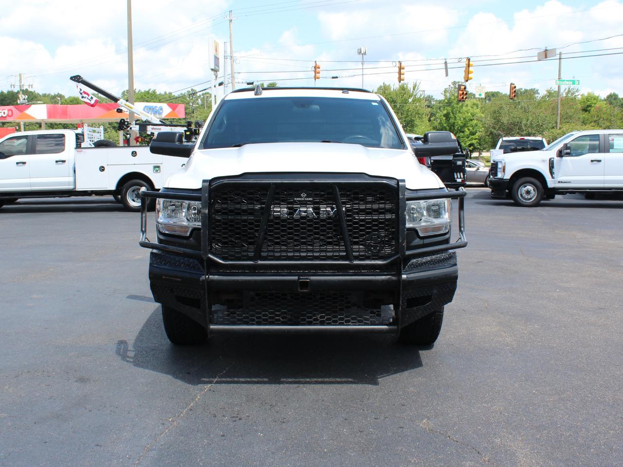 RAM 2500 Tradesman Regular Cab 4WD 2022