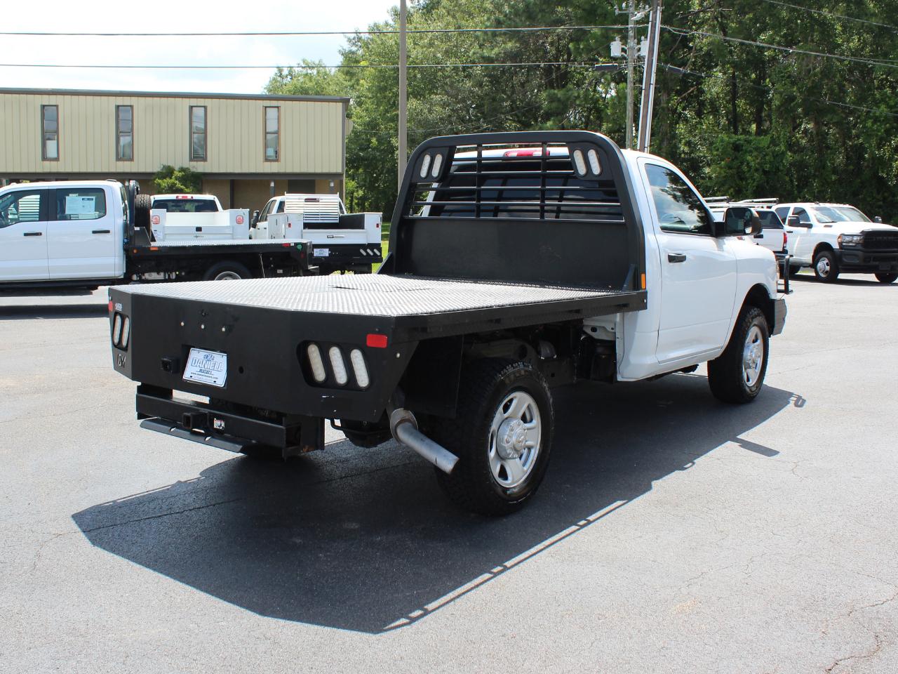 RAM 2500 Tradesman Regular Cab 4WD 2022