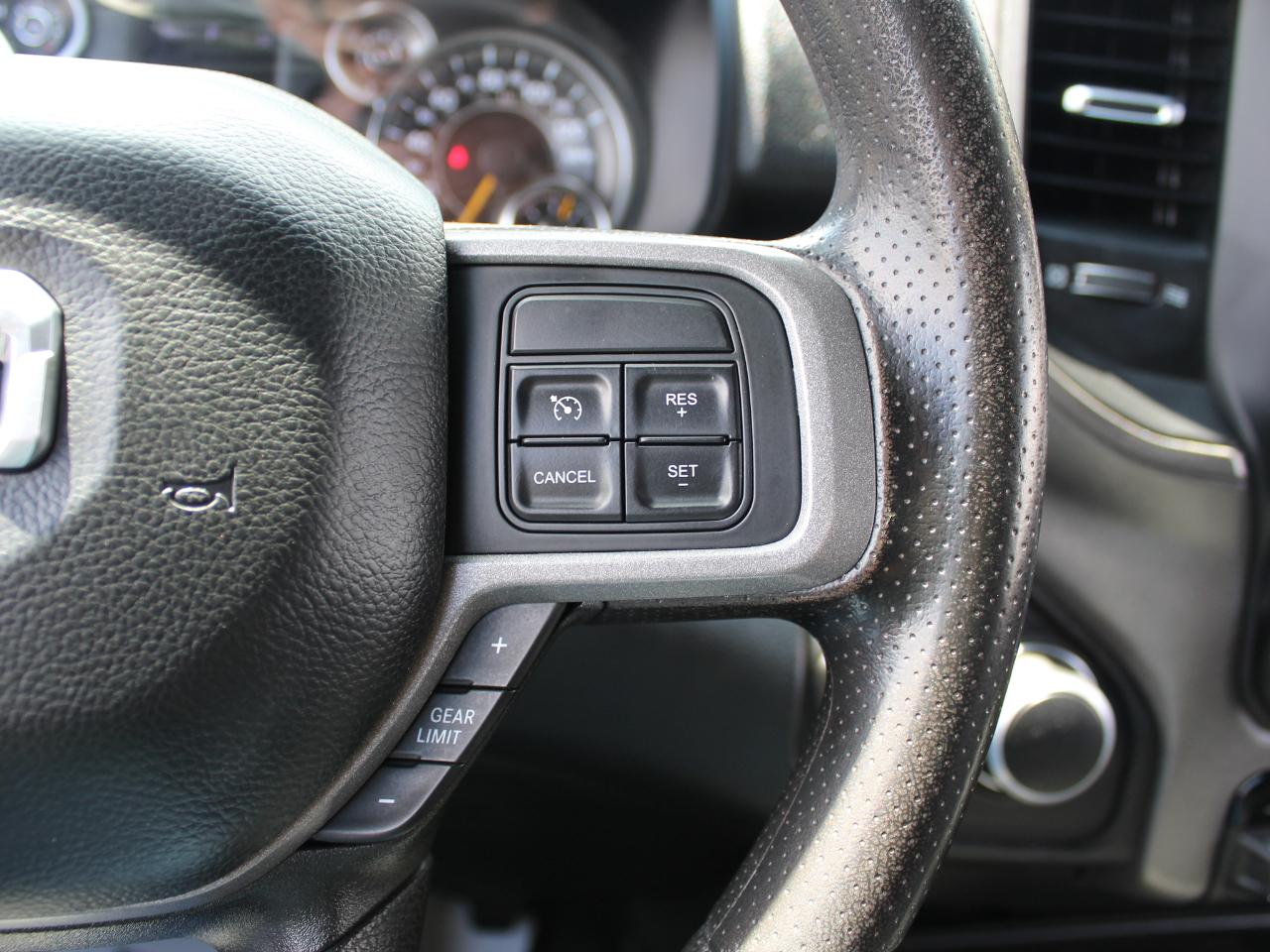 RAM 2500 Tradesman Regular Cab 4WD 2022
