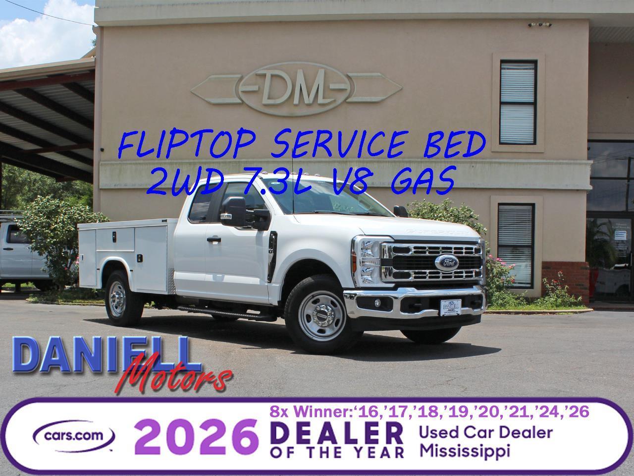 Ford F-350 SD XL SuperCab Long Bed 2WD 2024