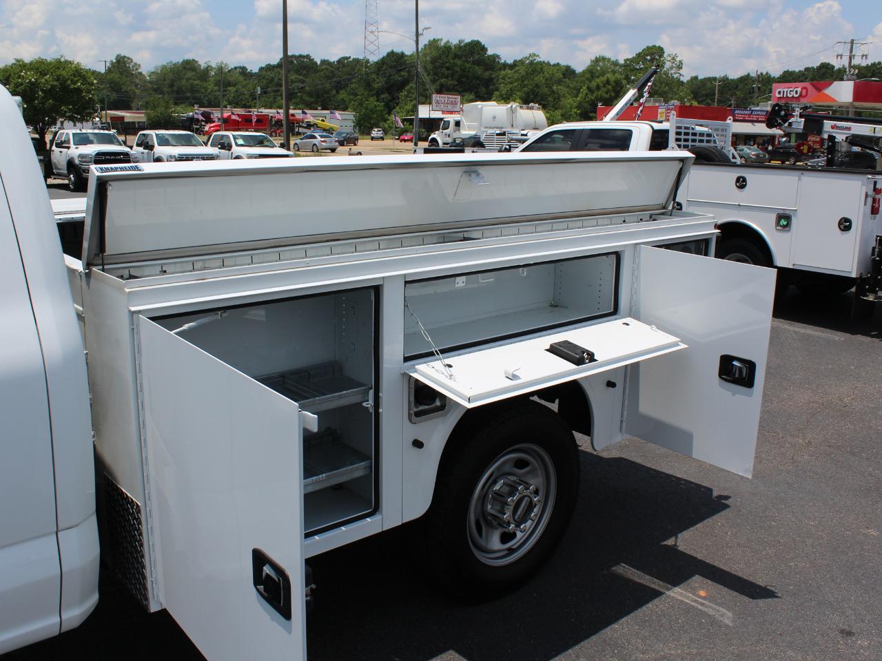 Ford F-350 SD XL SuperCab Long Bed 2WD 2024