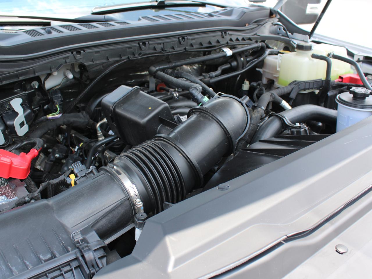 Ford F-350 SD XL SuperCab Long Bed 2WD 2024