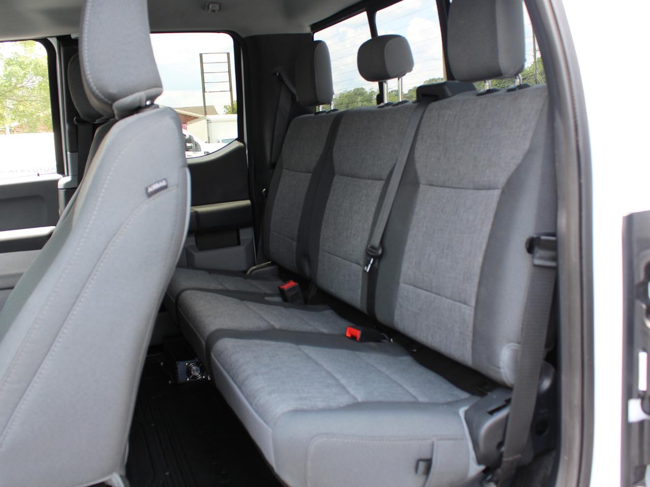 Ford F-350 SD XL SuperCab Long Bed 2WD 2024