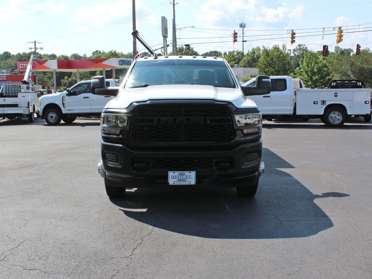 RAM 3500 Crew Cab 4WD DRW 2023