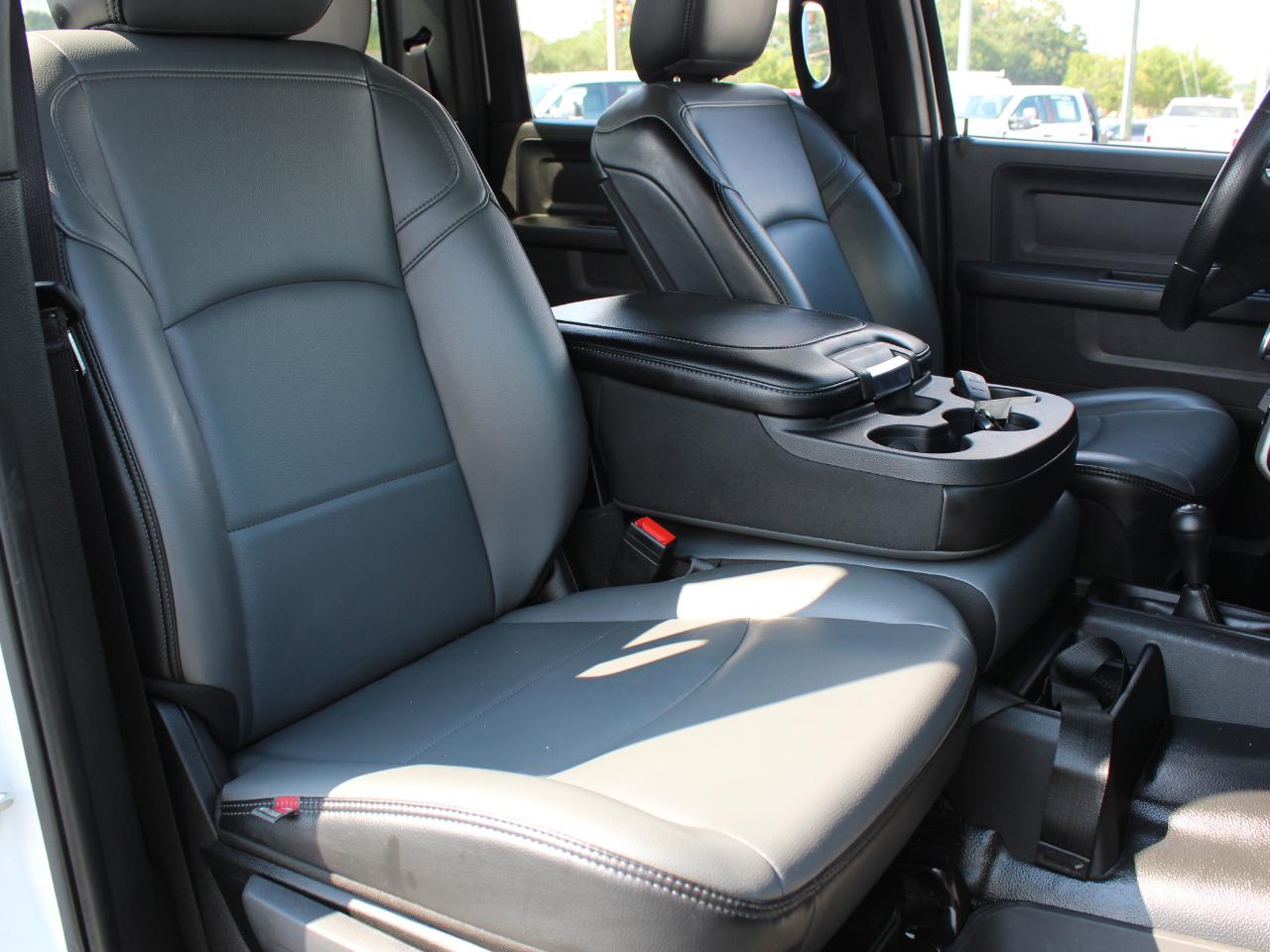 RAM 3500 Crew Cab 4WD DRW 2023