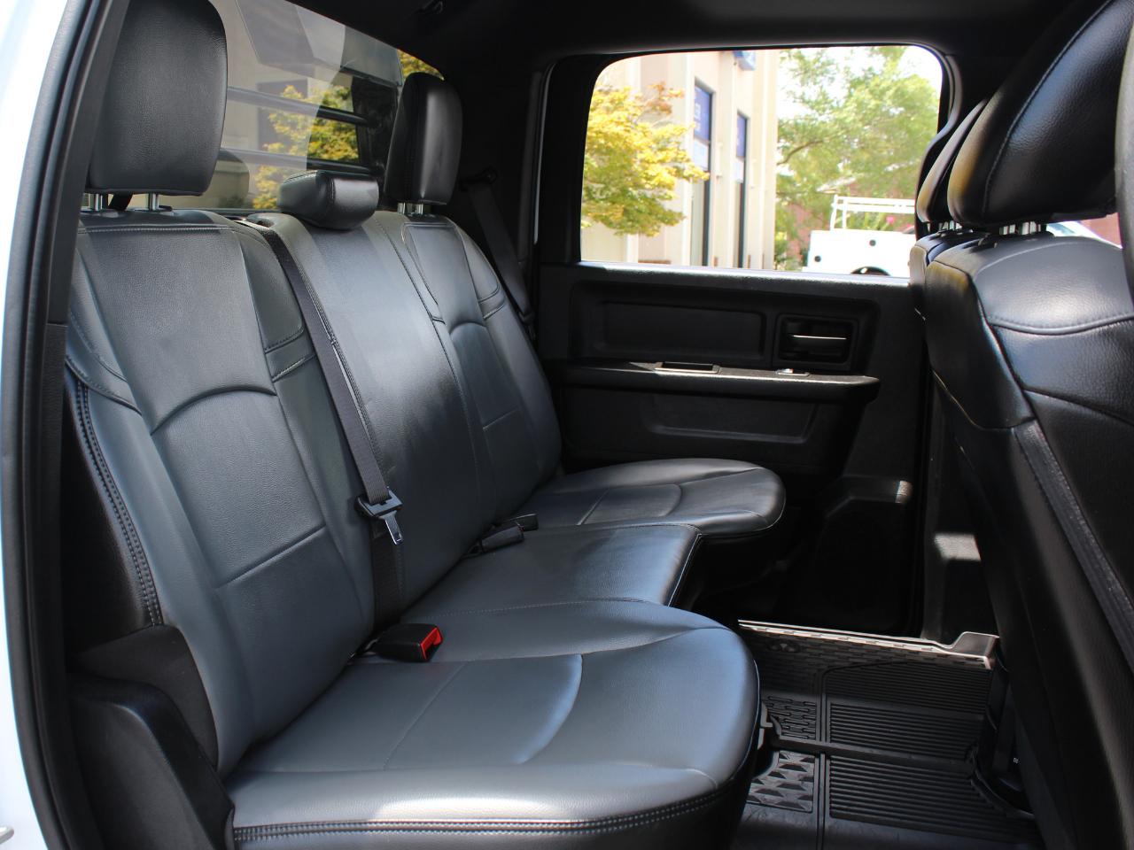 RAM 3500 Crew Cab 4WD DRW 2024