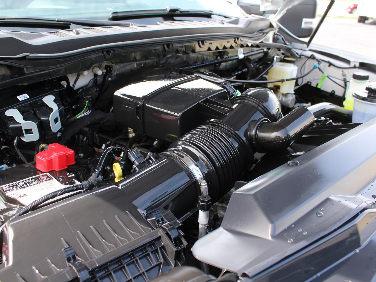 Ford F-350 SD XLT Crew Cab Long Bed 4WD 2025